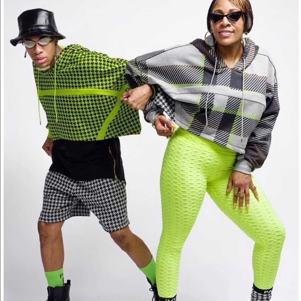 Ivy Park Allover Print Cropped Hoodie - Halls of Ivy - Picture 3 of 9